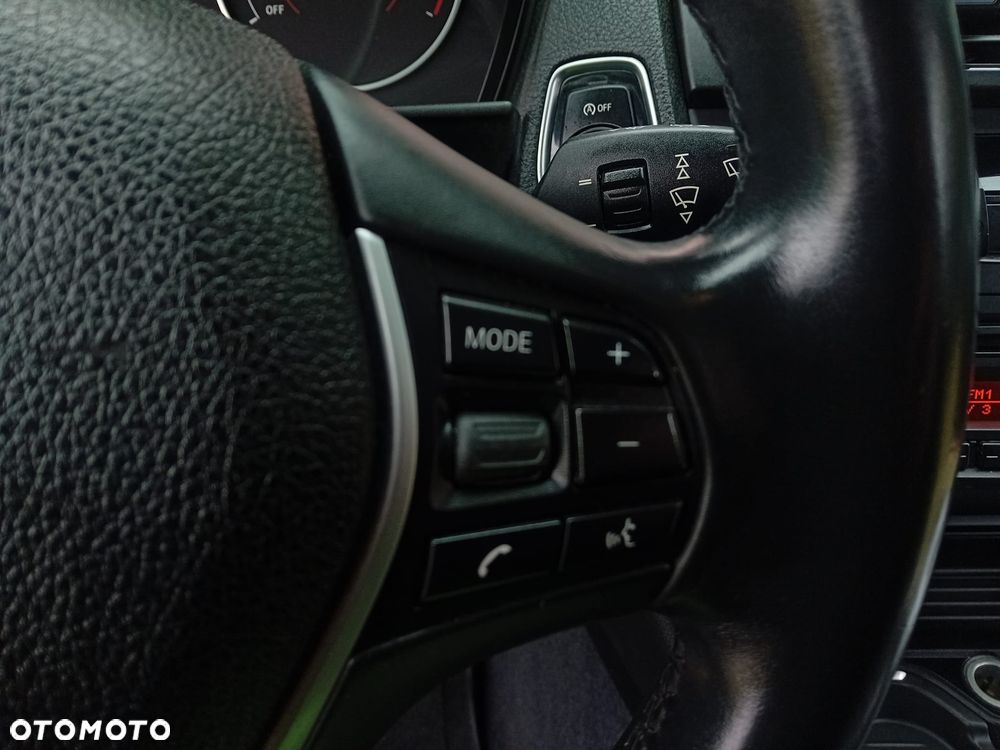 BMW Seria 1 116i Sport Line - 25