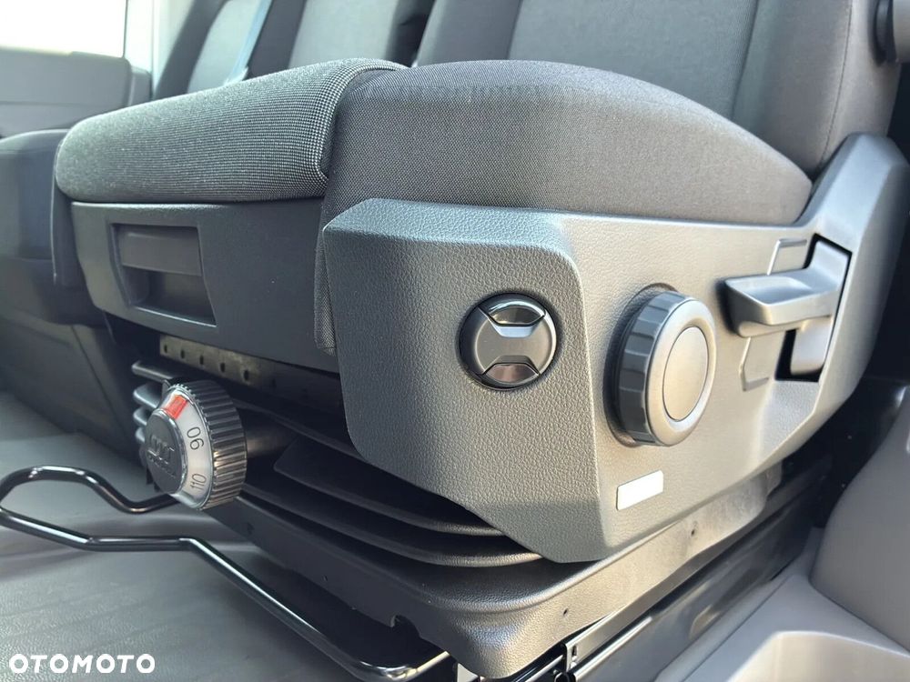 Volkswagen Crafter 35 Furgon AUTOMAT/L4H3, 2.0BiTDI 177KM, 4490mm, Wysoki dach, r.o. 4490 - 22