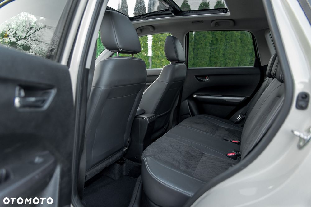 Suzuki Vitara 1.4 Boosterjet Allgrip Comfort+ - 36