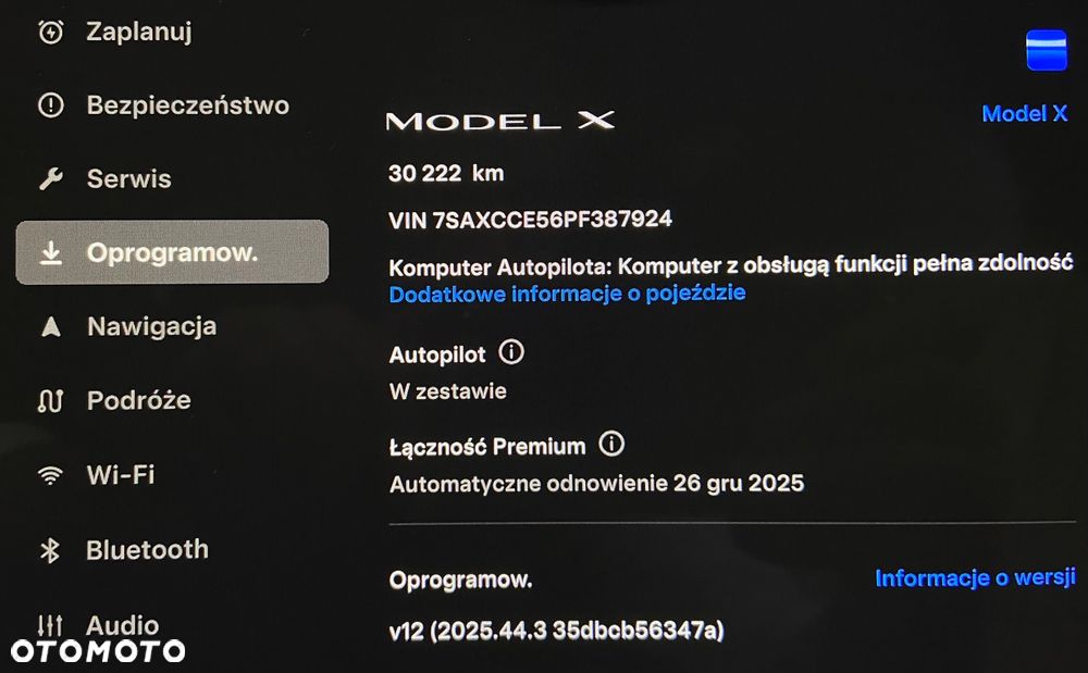 Tesla Model X AWD - 31