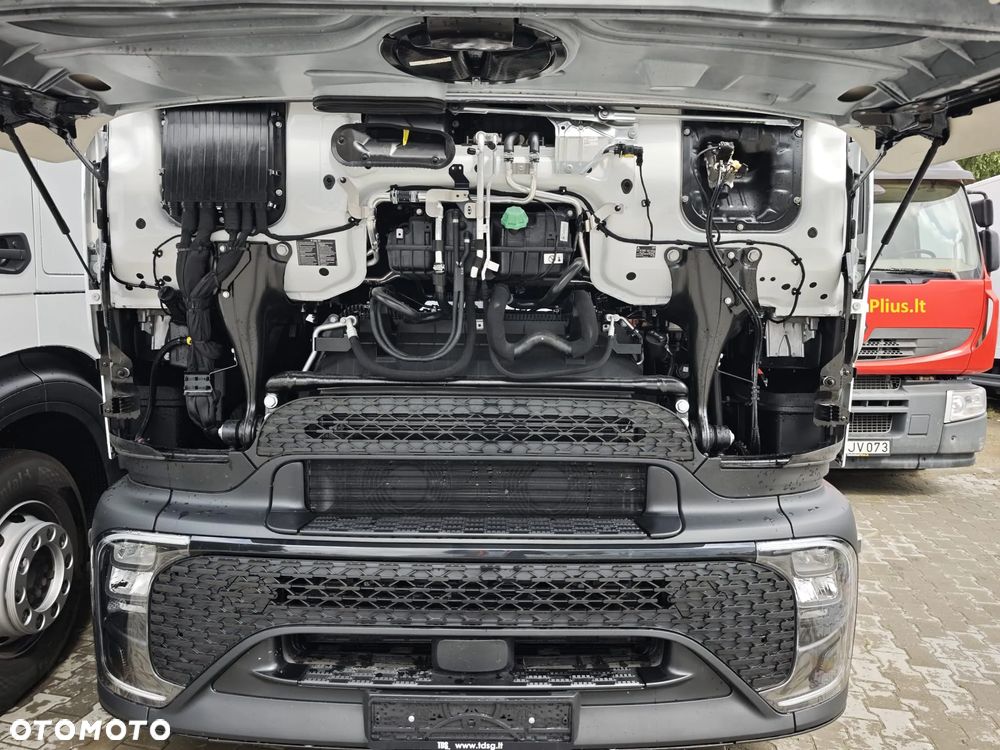 Mercedes-Benz 1845 L Actros - 8