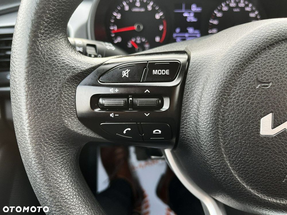 Kia Rio 1.2 M - 13