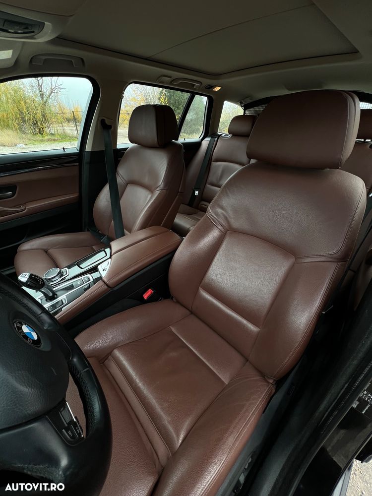 BMW Seria 5 530d Aut. Luxury Line - 13