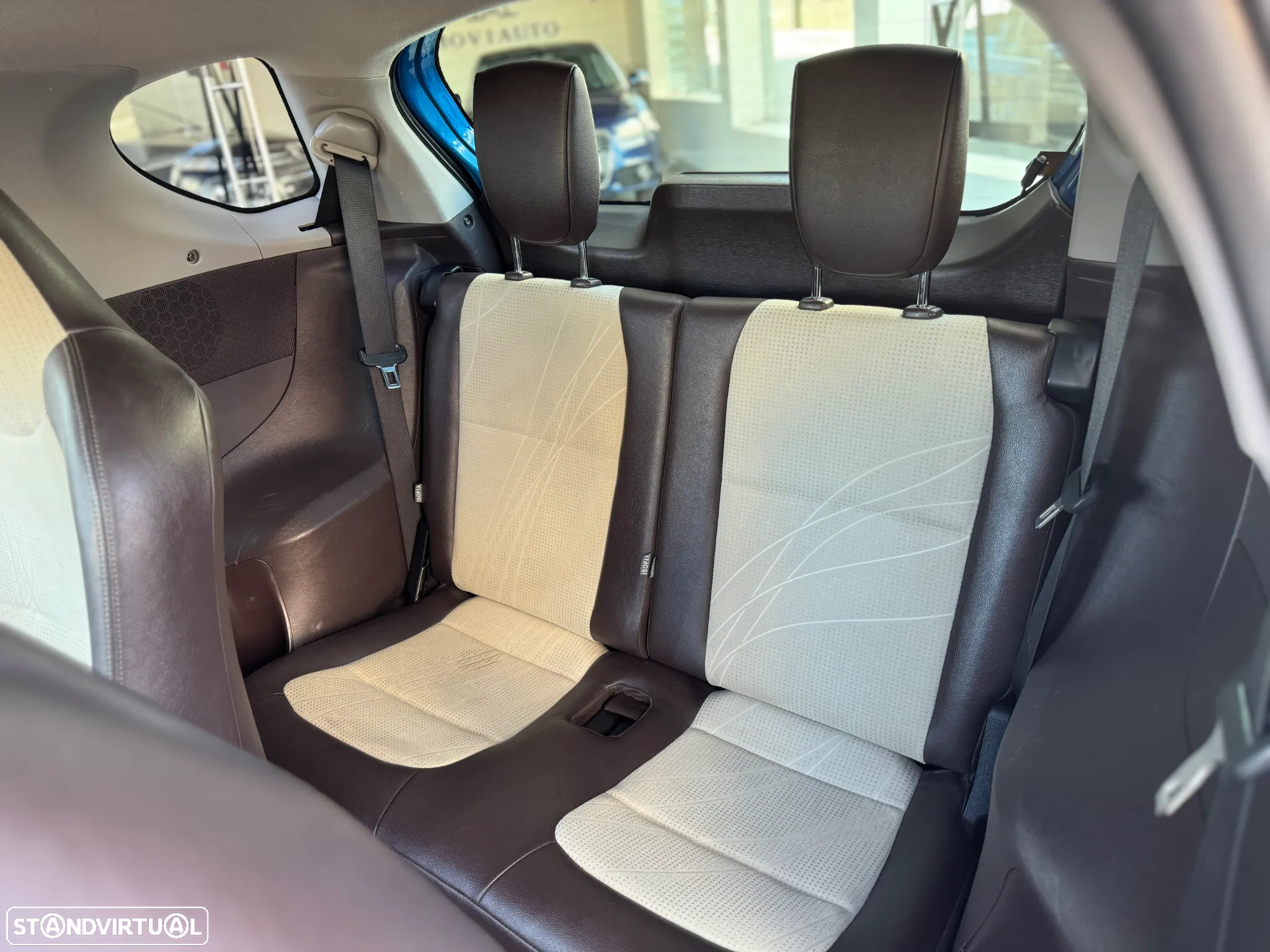 Toyota iQ 1.0 VVT-i 2 MultiDrive EP - 15