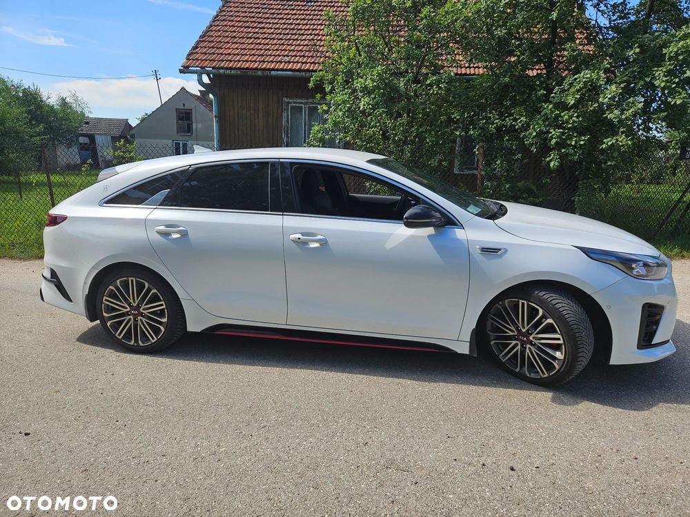 Kia ProCeed - 3