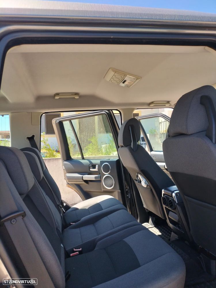 Land Rover Discovery Sport - 13