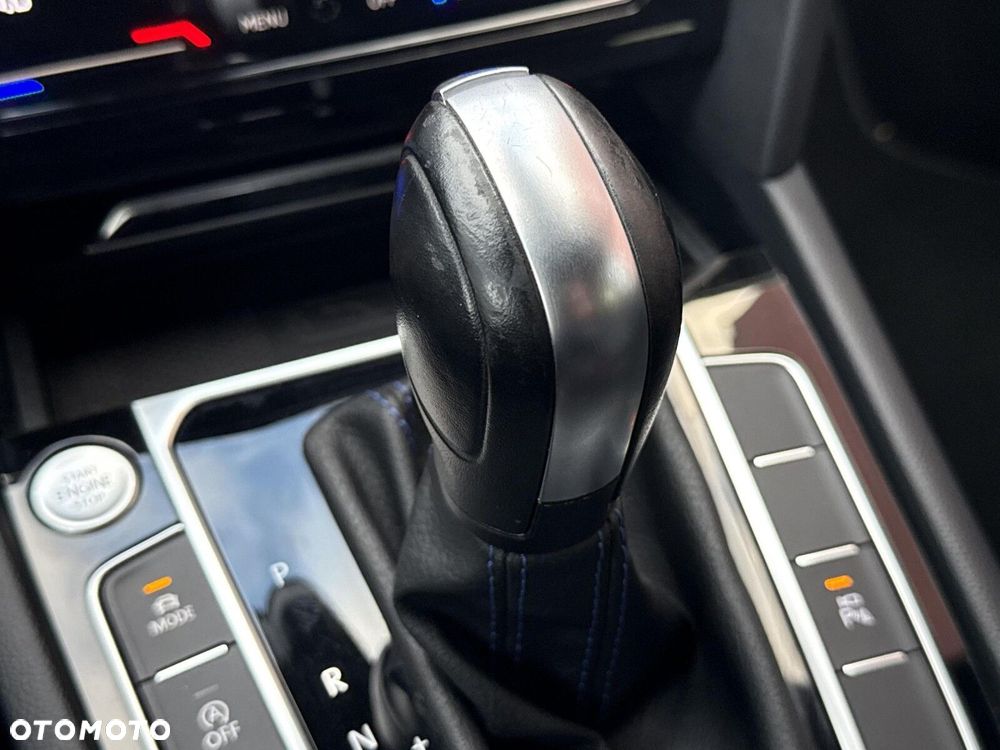 Volkswagen Arteon 2.0 TSI 4Motion R DSG - 28