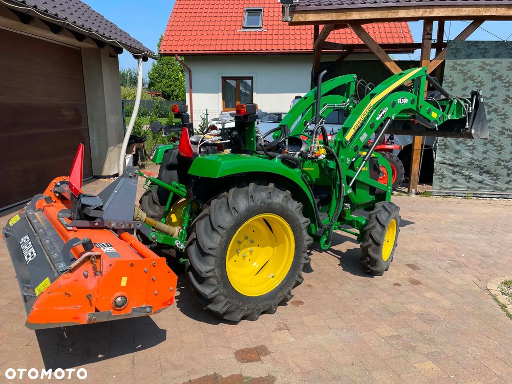 John Deere 3036E 3038E - 7