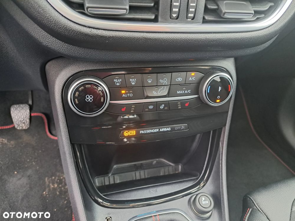 Ford Puma 1.0 EcoBoost Hybrid ST-LINE - 12