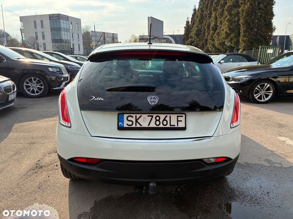 Lancia Delta 1.4 MultiAir 16v Gold - 6