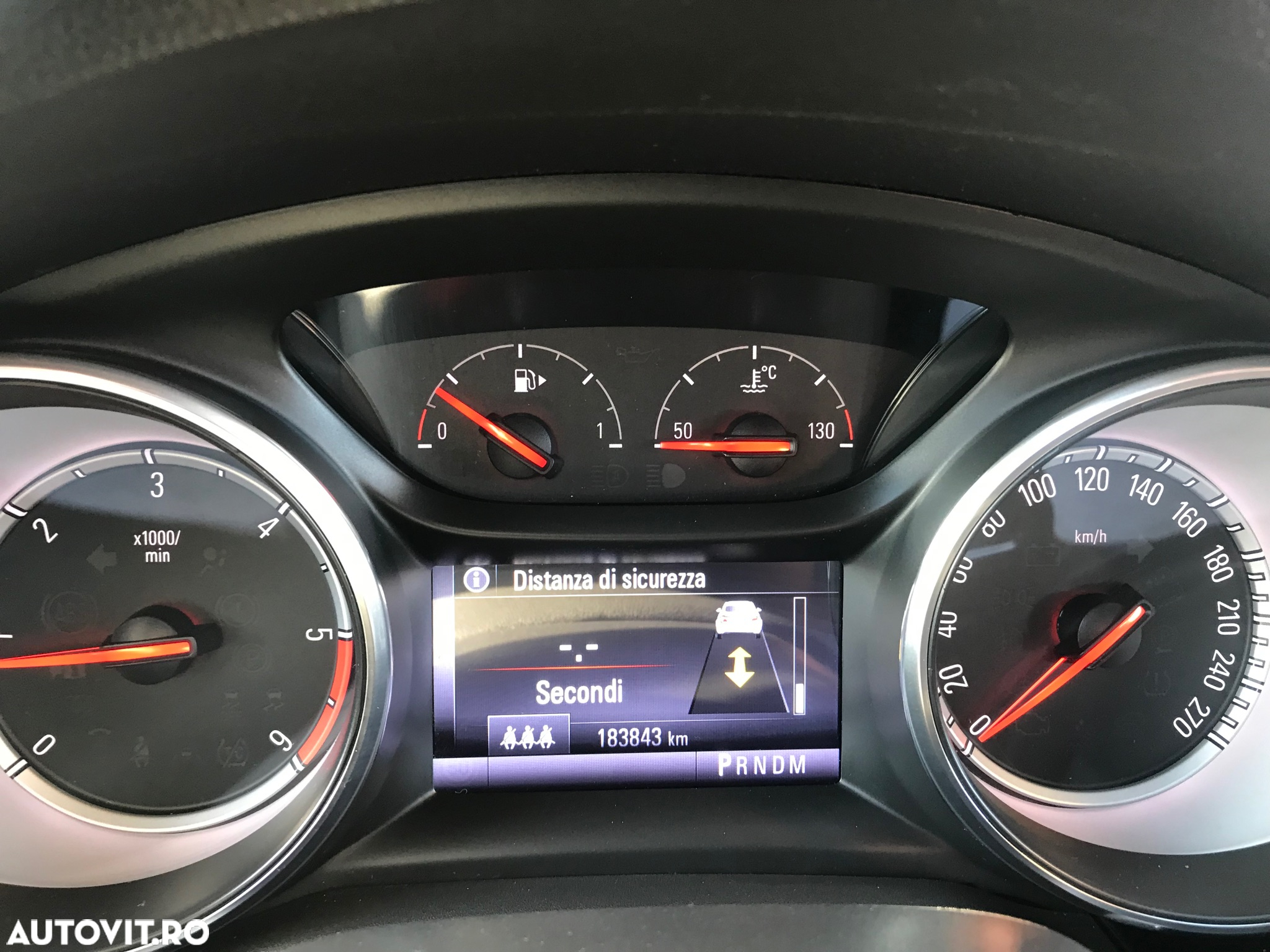 Opel Astra 1.6 D Start/Stop Automatik Sports Tourer Edition - 25