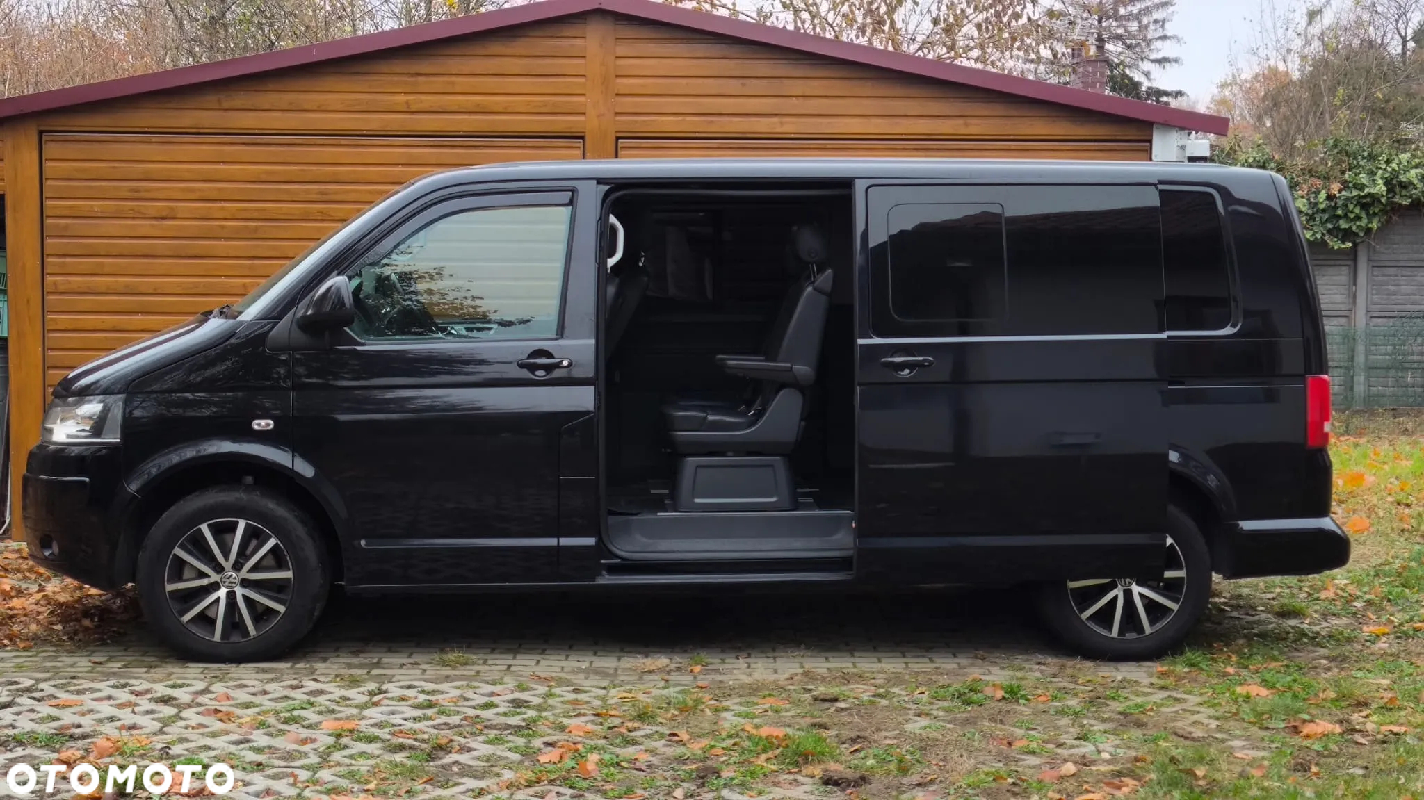 Volkswagen Multivan - 4