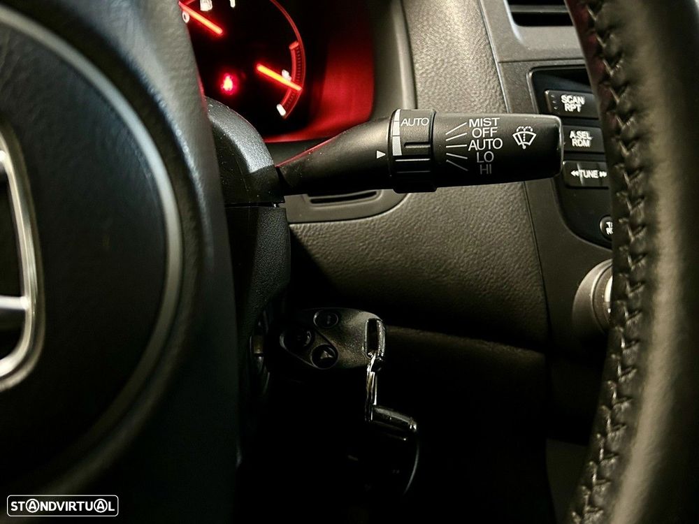 Honda Accord 2.0 Sport - 23