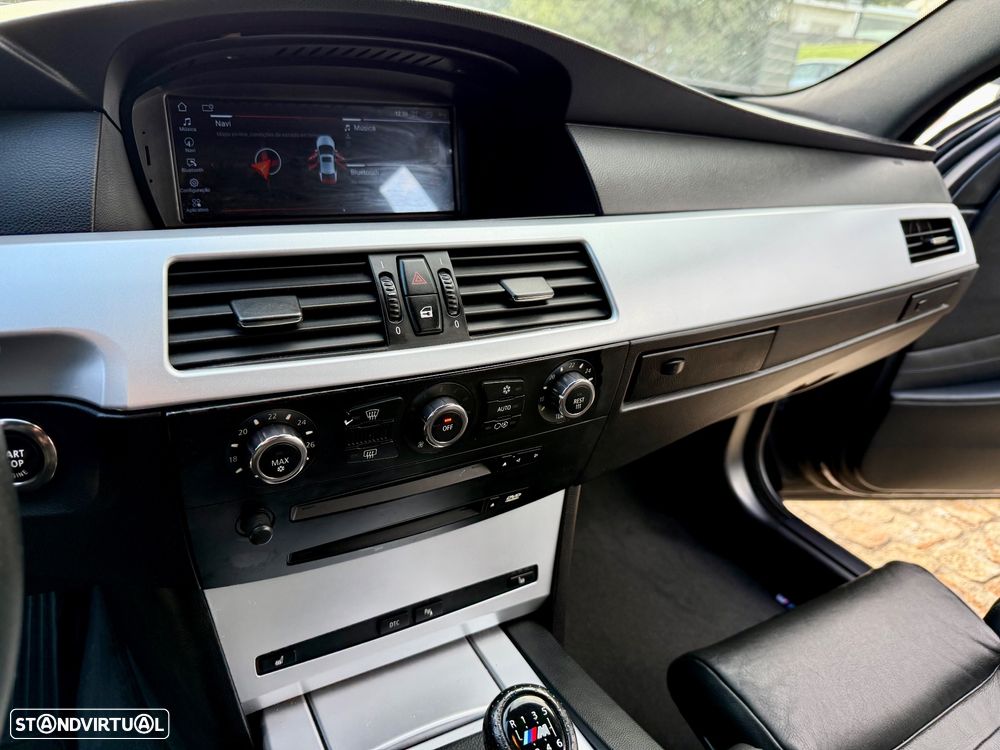 BMW 520 d Touring Special Edition - 41
