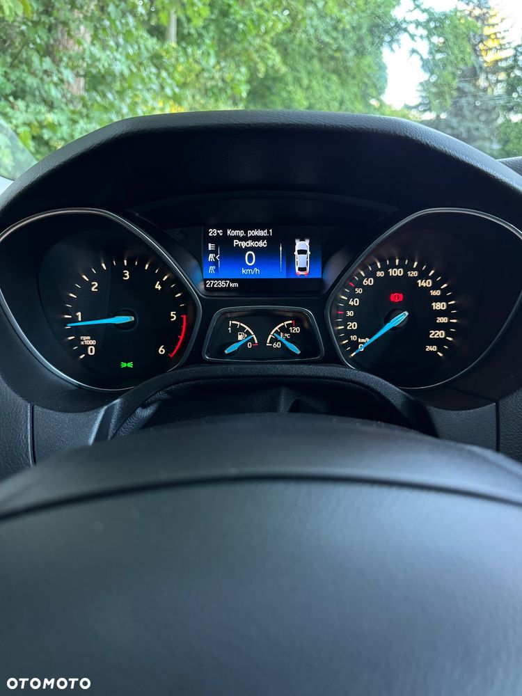 Ford Focus 1.5 TDCi SYNC Edition - 4