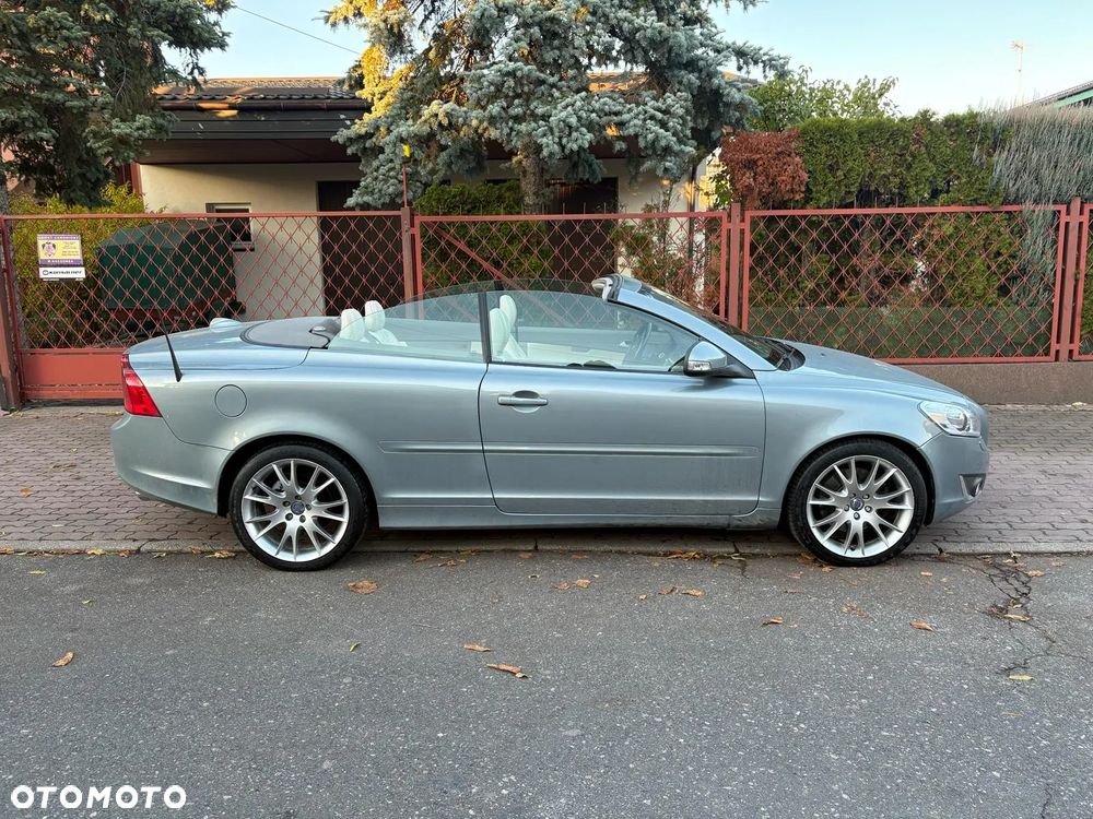 Volvo C70 - 9