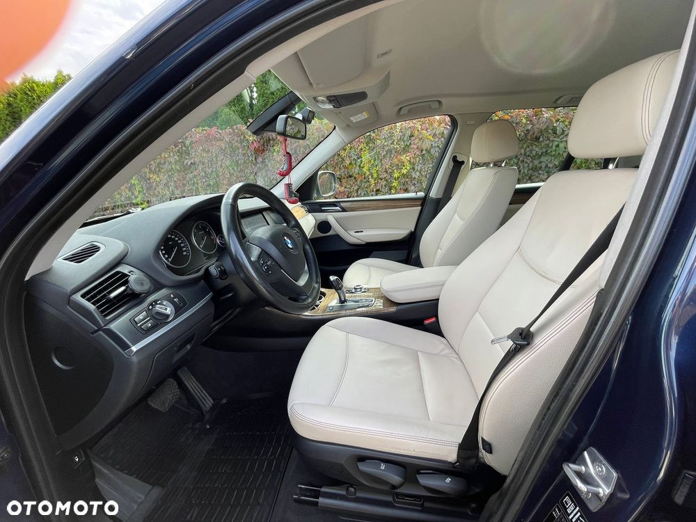 BMW X3 xDrive20d - 17