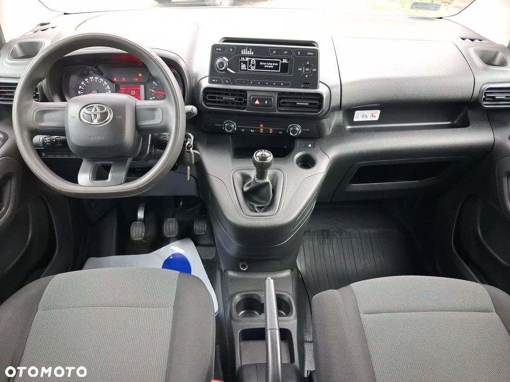 Toyota Proace City D-4D Long 2,3t Active (bryg.) - 13
