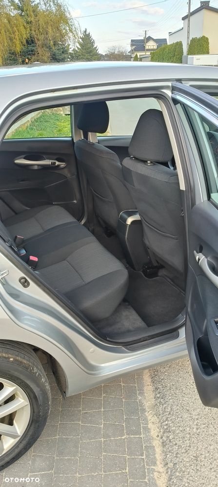 Toyota Auris 1.4 D-4D Life - 10