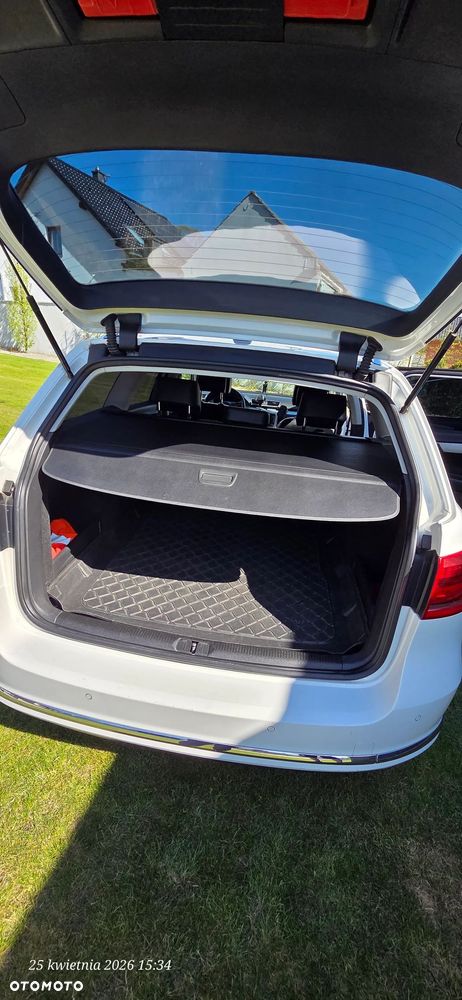 Volkswagen Passat 2.0 TDI DPF DSG Highline - 17