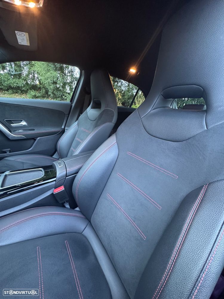 Mercedes-Benz 250 - 8