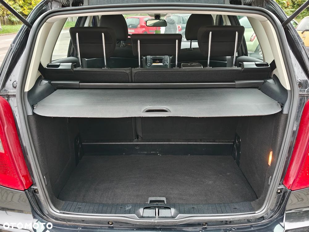 Mercedes-Benz Klasa A 150 BlueEFFICIENCY Avantgarde - 18