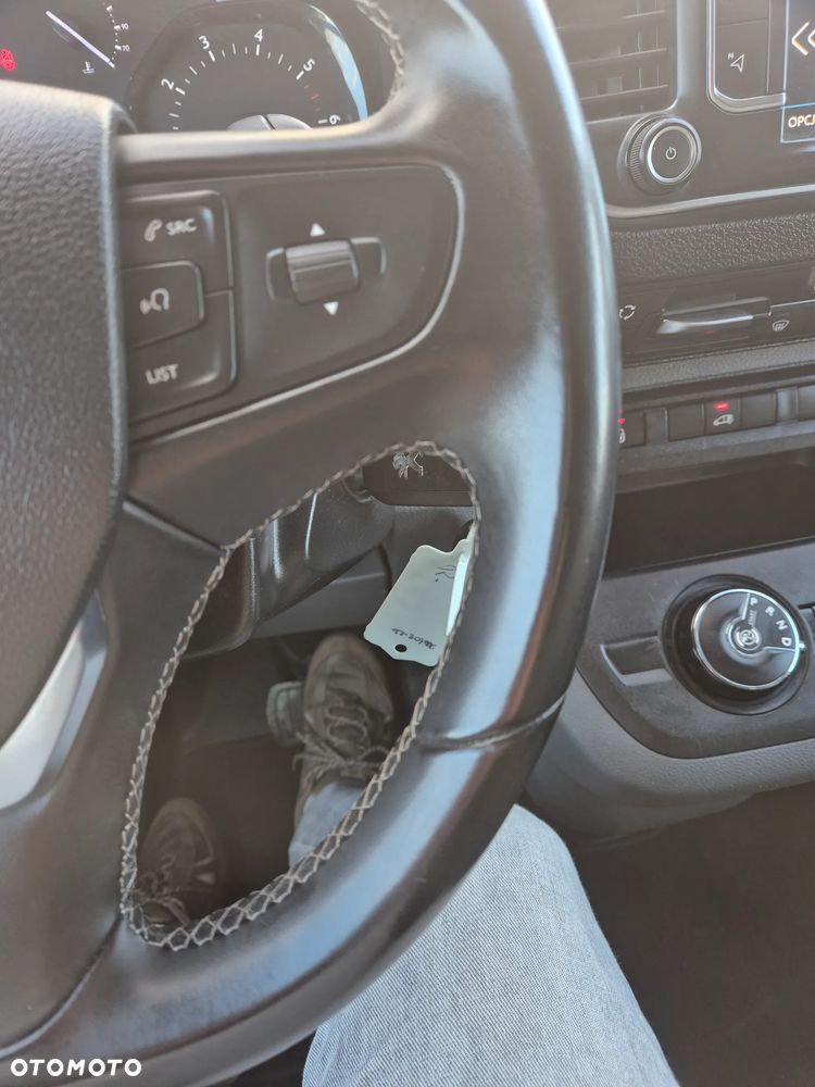 Toyota Proace L2 2020r 2.0HDI BLIS KAMERA  FULL SERVIS ASO JAK NOWY 100% BEZWYPADKOWY - 16