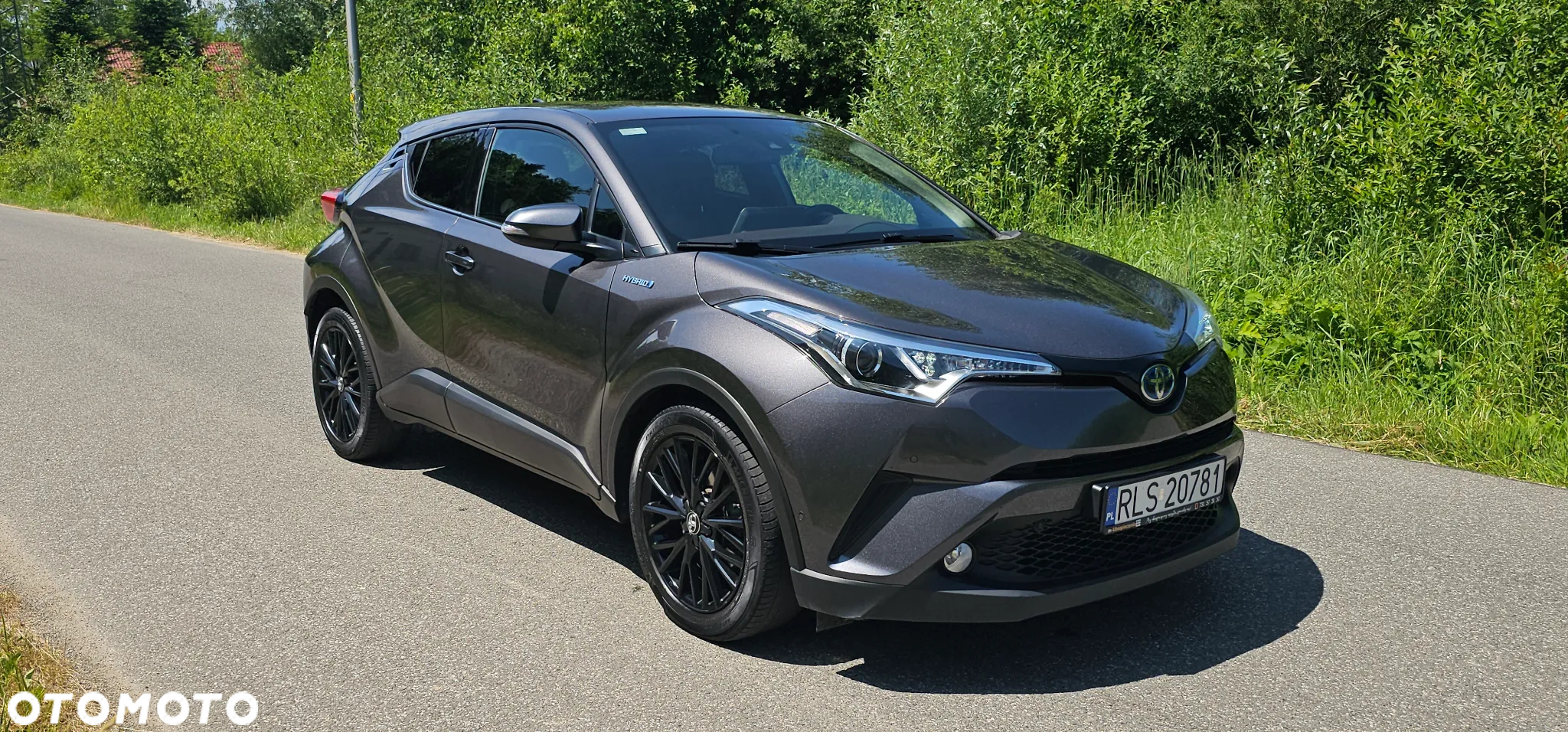 Toyota C-HR Hybrid Lounge - 8
