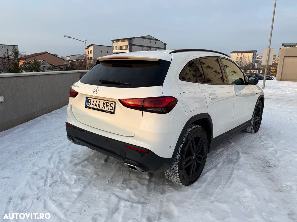 Mercedes-Benz GLA 250 e 8G-DCT Edition Plug-in-Hybrid - 10
