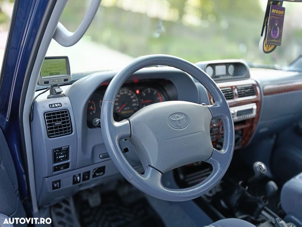 Toyota Land Cruiser 90 TD4-D - 22