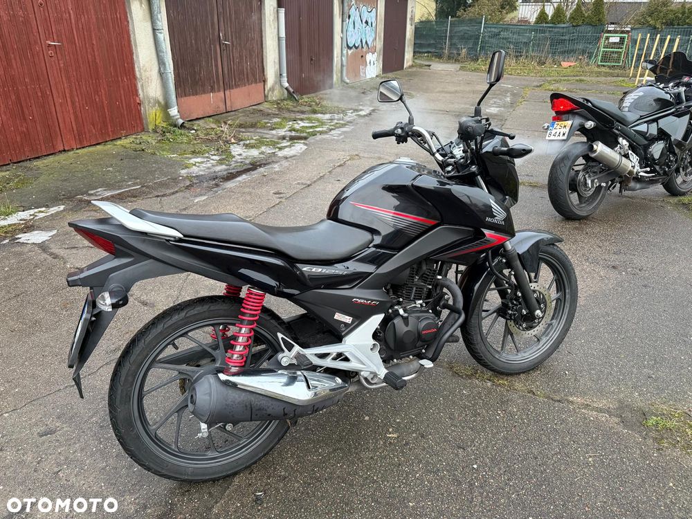 Honda CBF - 1