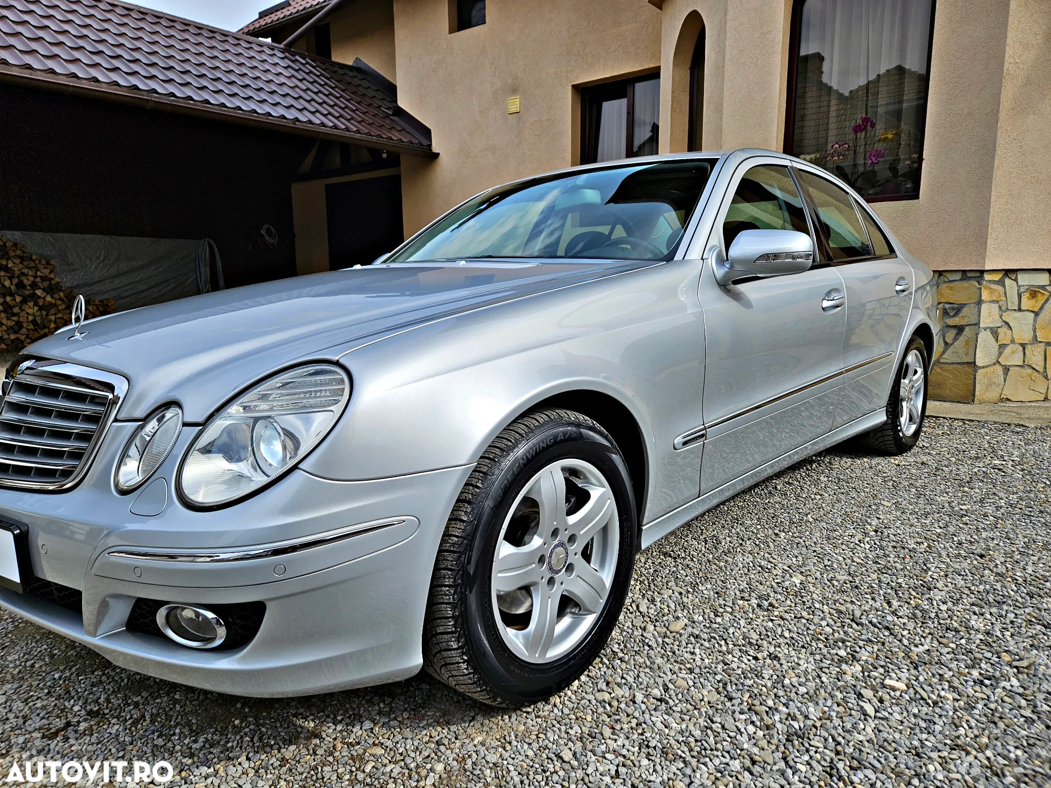 Mercedes-Benz E 220 T CDI Automatik Elegance - 14