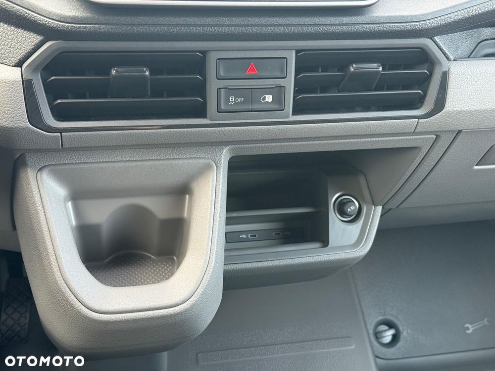 Volkswagen Crafter - 13