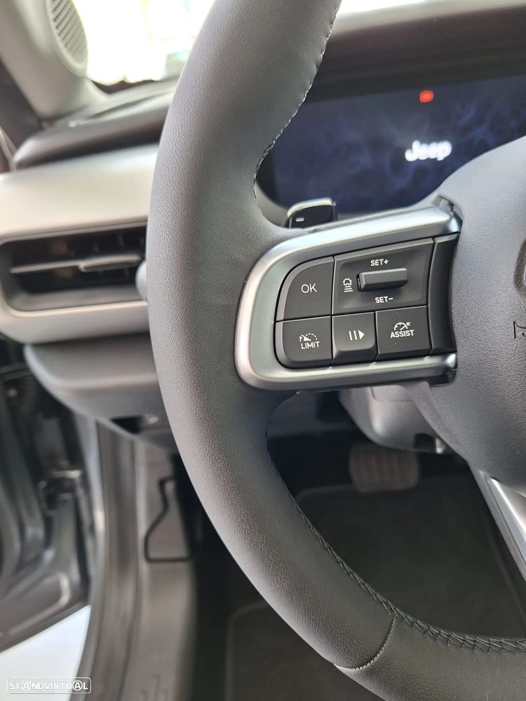 Jeep Avenger 1.2 GSE T3 Altitude - 9