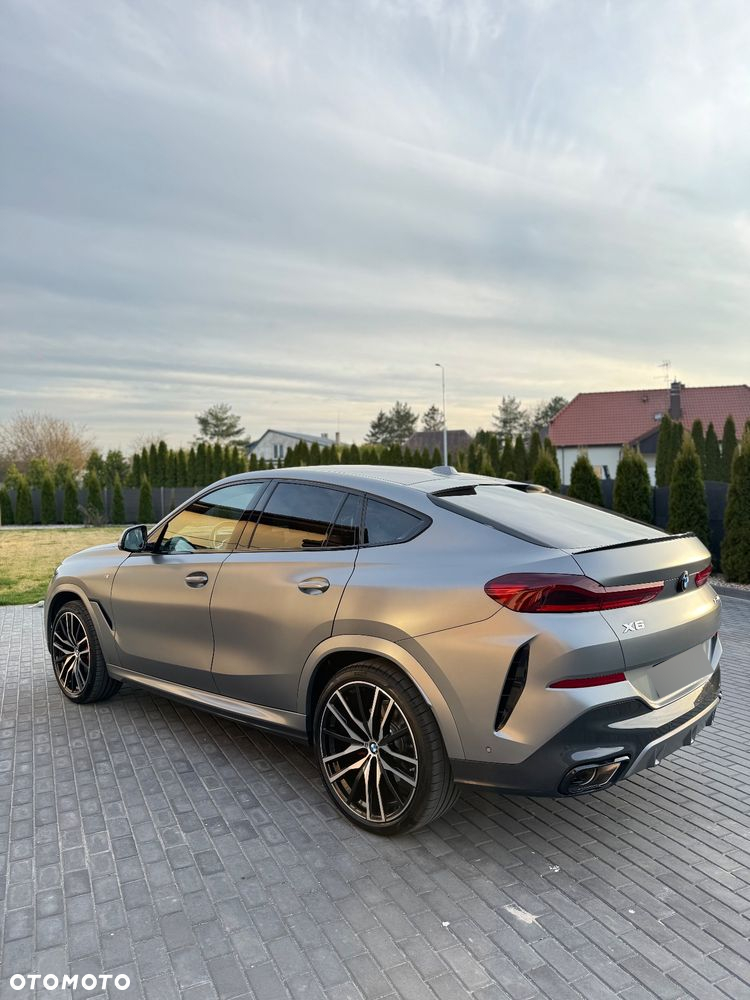 BMW X6 xDrive40i - 6