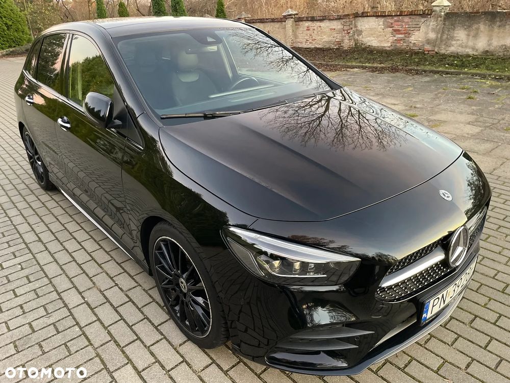Mercedes-Benz Klasa B 180 d AMG Line 7G-DCT - 4