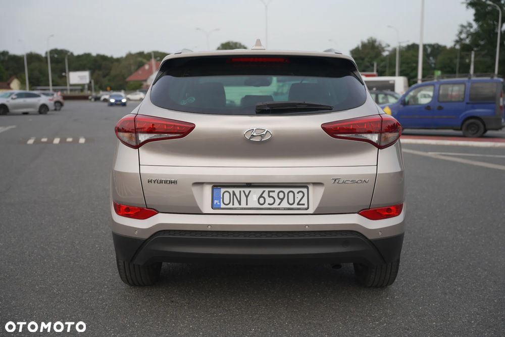 Hyundai Tucson 1.7 CRDI BlueDrive Premium 2WD DCT - 8