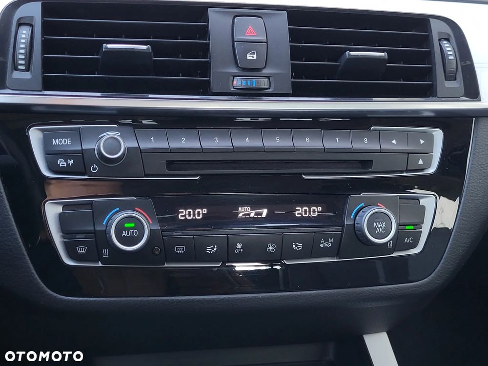 BMW Seria 1 - 15
