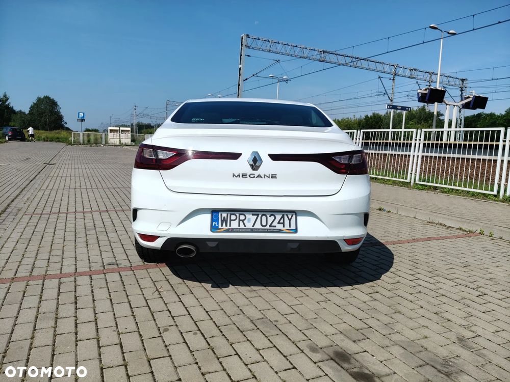 Renault Megane 1.6 SCe Life - 3