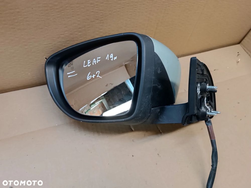 LUSTERKO LEWE 8 PIN NISSAN LEAF II EUROPA - 3