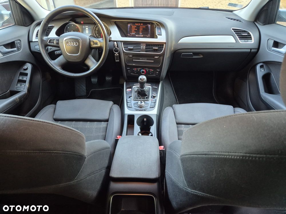 Audi A4 Avant 2.0 TDI e DPF S line Sportpaket - 16