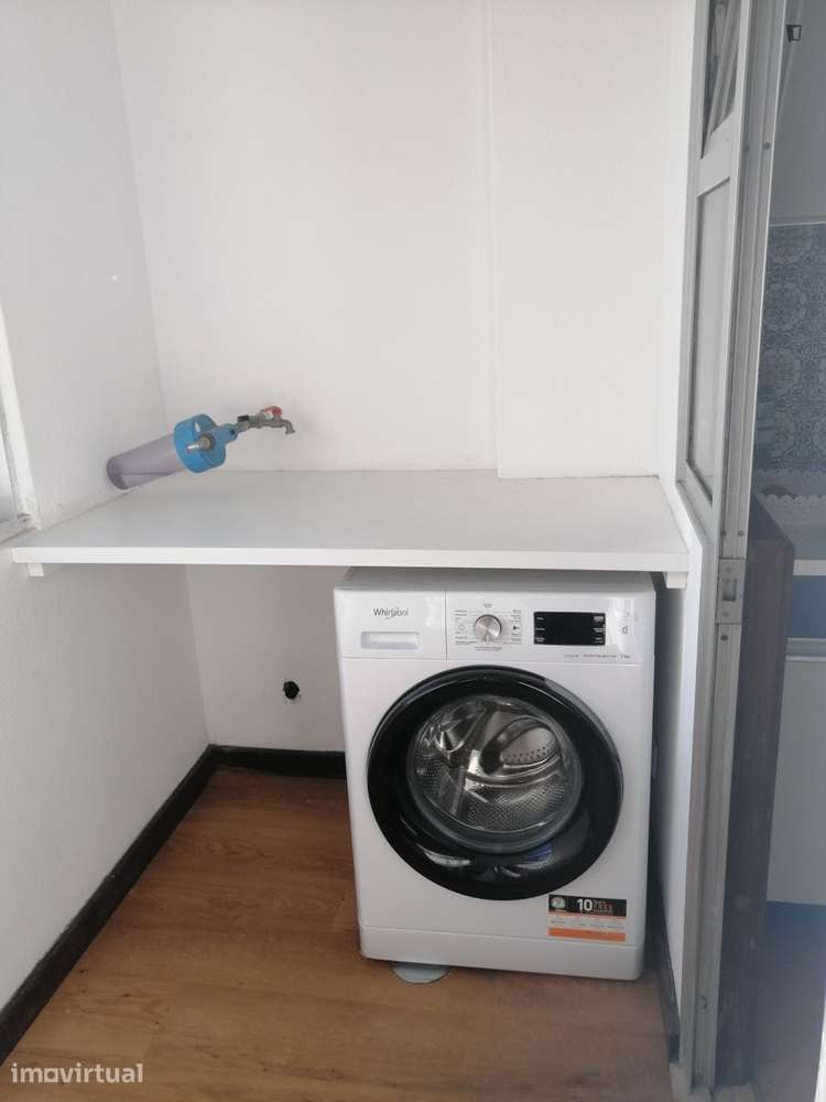 Cama - localizado em Ramalde Porto - Grande imagem: 4/13
