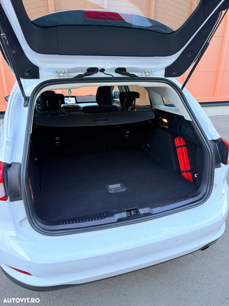 Ford Focus 1.5 EcoBlue Connected - 16