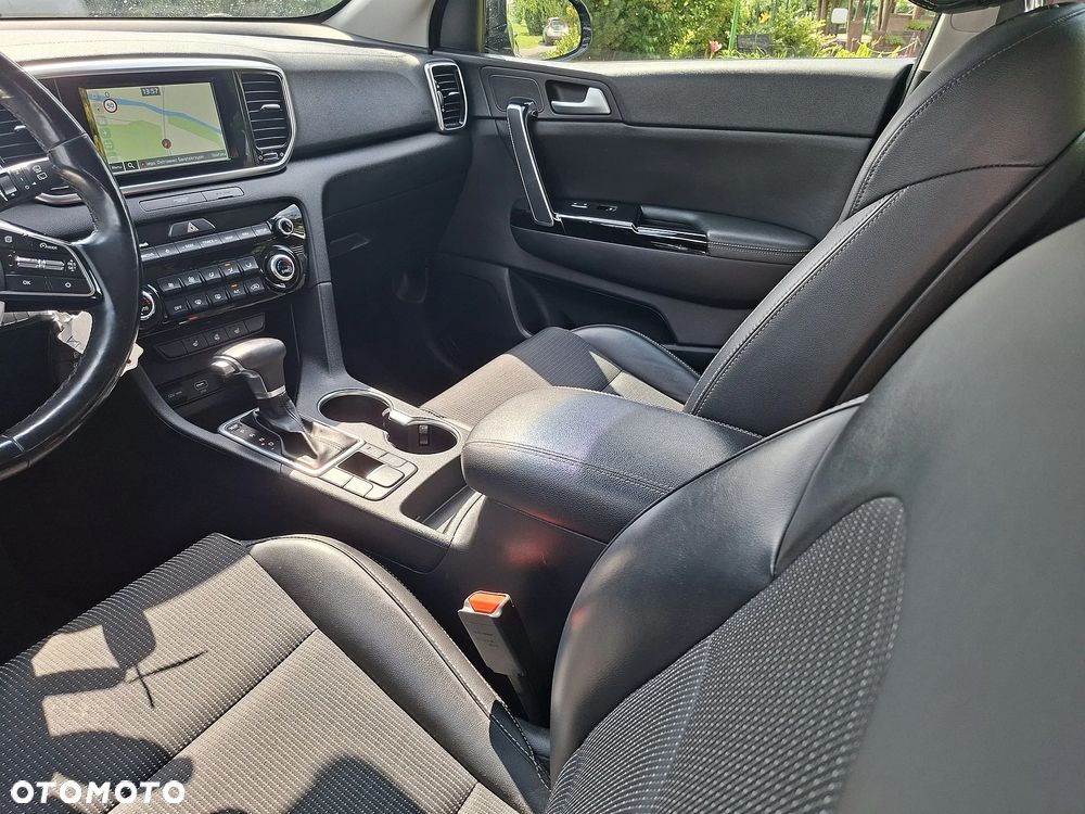 Kia Sportage - 16
