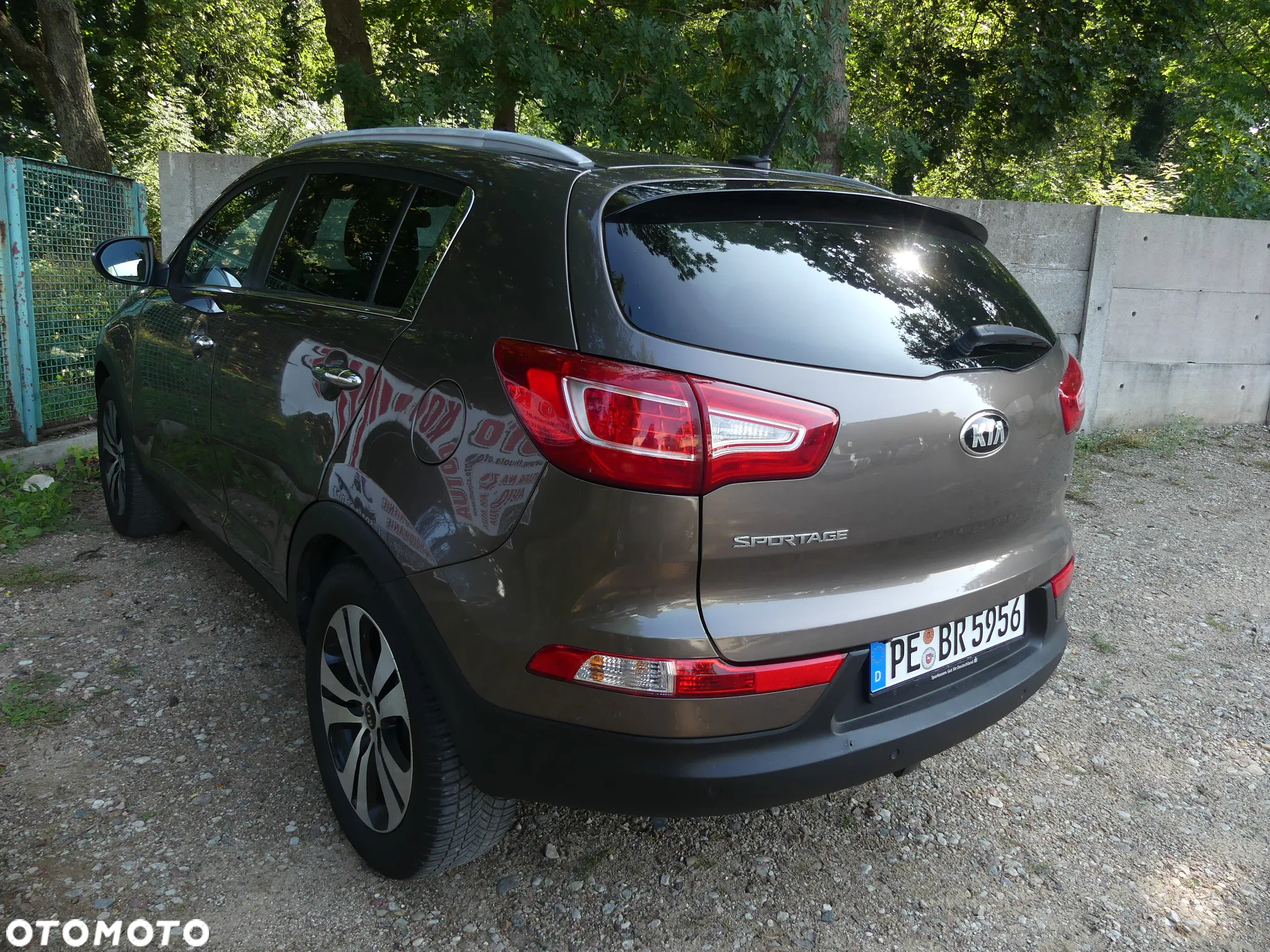 Kia Sportage 2.0 CRDI 2WD Vision - 12