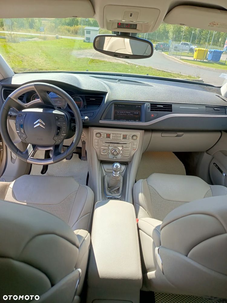 Citroën C5 2.0 HDi Exclusive - 9