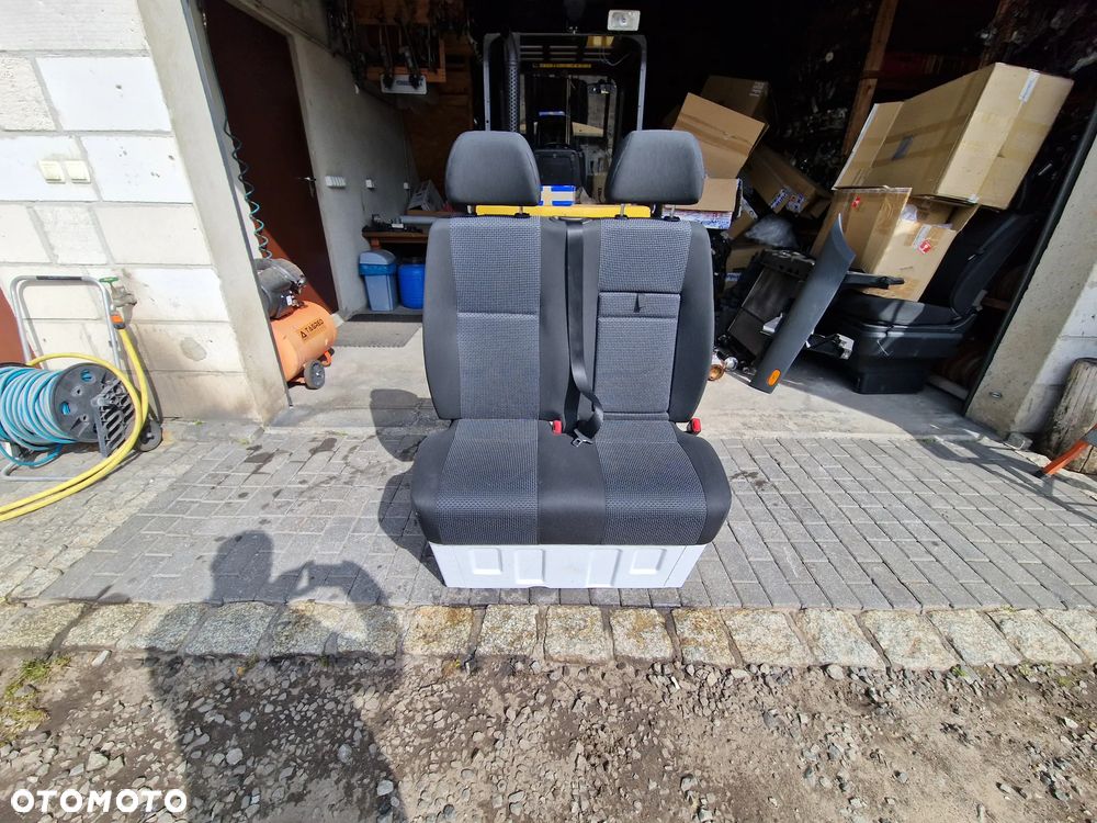 FOTEL PRAWY MERCEDES SPRINTER 906 VW CRAFTER - 3