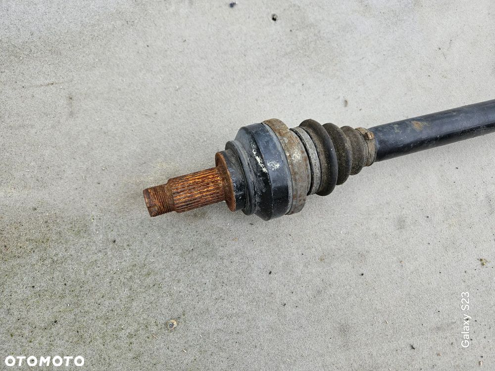 Półoś przegub prawa lewa tył tylna BMW E60 E61 3,0 D 7521630 - 2