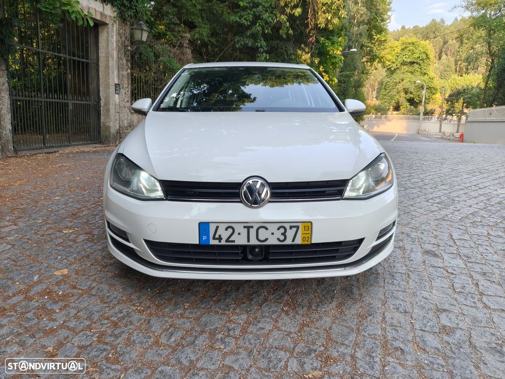 VW Golf 1.6 TDi DPF BlueMotion - 21