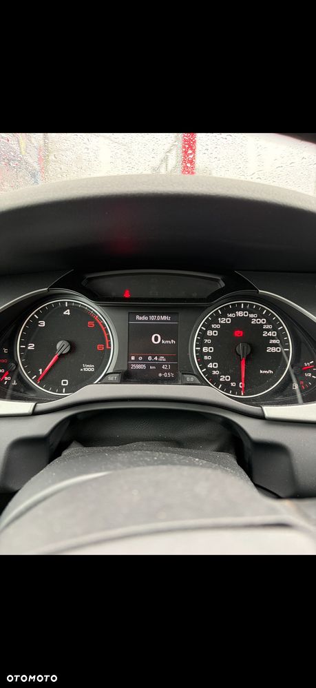 Audi A4 Limousine 2.0 TDI DPF Ambiente - 6